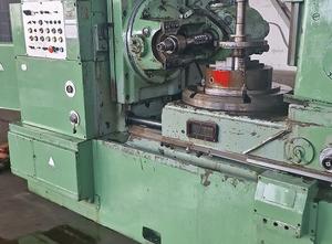 КOMSOMOLEC Vertical gear hobbing machine 53A80H