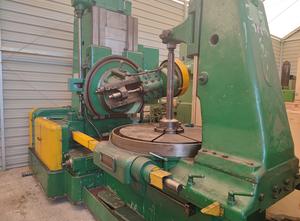 TOS FO 16 Vertical gear hobbing machine