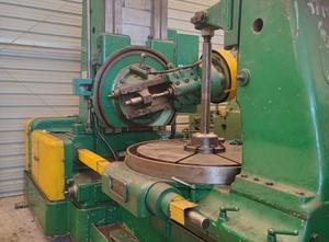 Tos FO 16 Gear milling machine