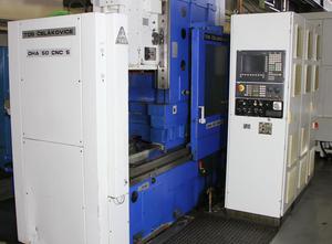 TOS OHA50A CNC 5 Gear milling machine