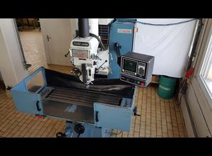 TRAK TRAK DPM 800 cnc universal milling machine